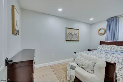 162 Brower Ave, Edison, NJ 08837 - Photo 35