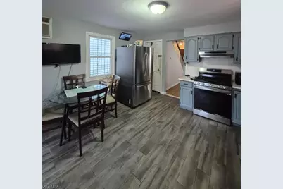 67 Marne St, Newark, NJ 07105 - Photo 9