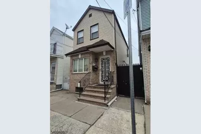 67 Marne St, Newark, NJ 07105 - Photo 1