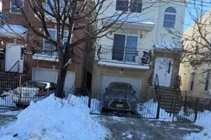 194 S 8th St, Newark, NJ 07103 - Photo 1