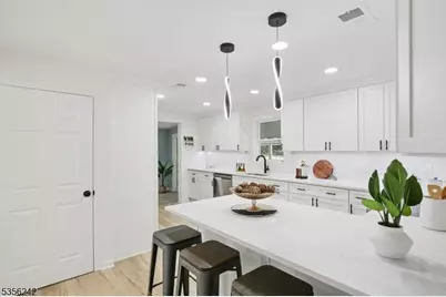 16 Wildcat Rd, Sparta Township, NJ 07871 - Photo 11