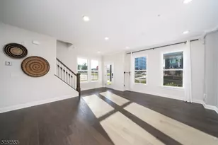 8 Jessica Ln, Union Township, NJ 07083 - Photo 3