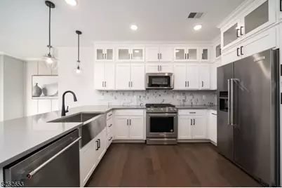 8 Jessica Ln, Union Township, NJ 07083 - Photo 9