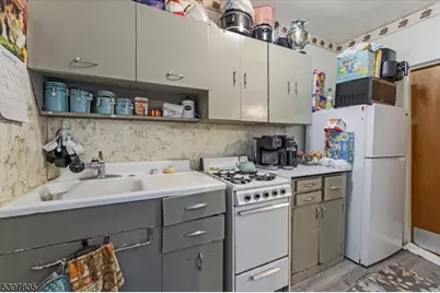 99 S Main St, Phillipsburg, NJ 08865 - Photo 23