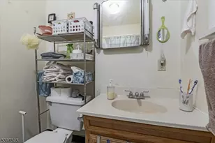 99 S Main St, Phillipsburg, NJ 08865 - Photo 21