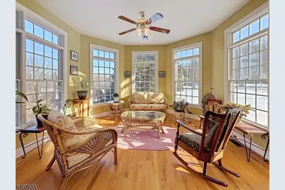 107 Lambert Dr, Sparta Township, NJ 07871 - Photo 9