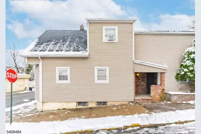 16 Murray Ave, Paterson, NJ 07501 - Photo 3