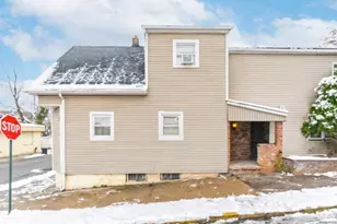 16 Murray Ave, Paterson, NJ 07501 - Photo 3