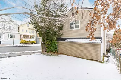 16 Murray Ave, Paterson, NJ 07501 - Photo 7