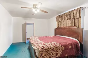 16 Murray Ave, Paterson, NJ 07501 - Photo 13