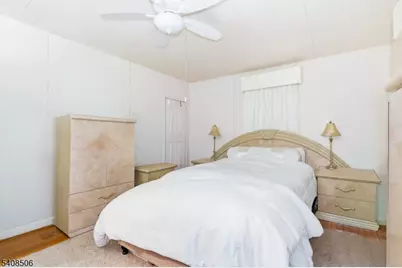 350 Greylock Pkwy, Belleville, NJ 07109 - Photo 15