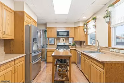 350 Greylock Pkwy, Belleville, NJ 07109 - Photo 9