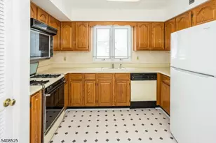 4 Updike Ave, Hillsborough Township, NJ 08844 - Photo 19