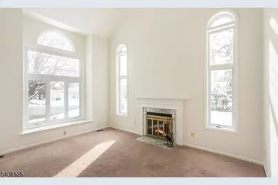 4 Updike Ave, Hillsborough Township, NJ 08844 - Photo 11