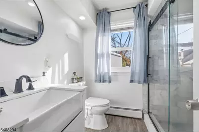 7 Chaplin Ct, Clifton, NJ 07012 - Photo 7