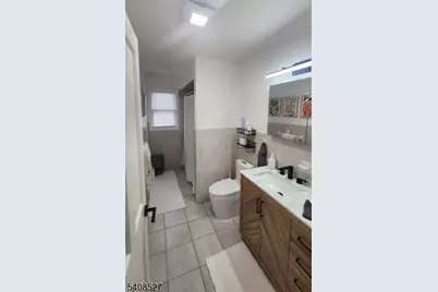 731 Lake Ave #2, Lyndhurst Township, NJ 07071 - Photo 17