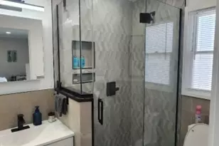 731 Lake Ave, Lyndhurst Township, NJ 07071 - Photo 11