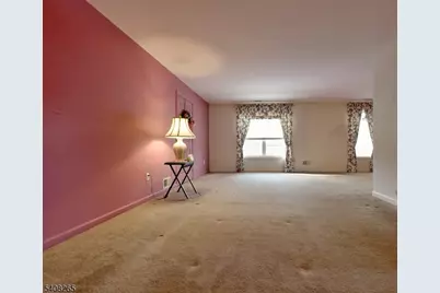 34 Chanda Ct #34, Clifton, NJ 07012 - Photo 5