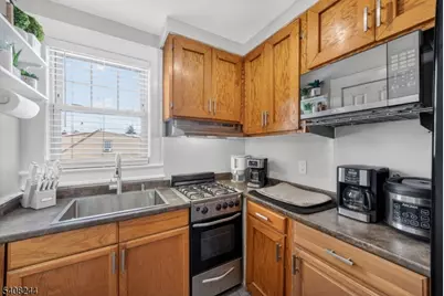 19 Victor St, Lodi, NJ 07644 - Photo 25