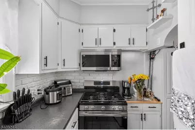 19 Victor St, Lodi, NJ 07644 - Photo 11