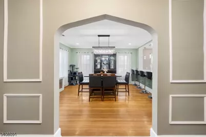 30-32 Barnard Pl, Elizabeth, NJ 07208 - Photo 3