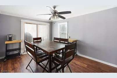 70 Everett Pl, Plainfield, NJ 07063 - Photo 11