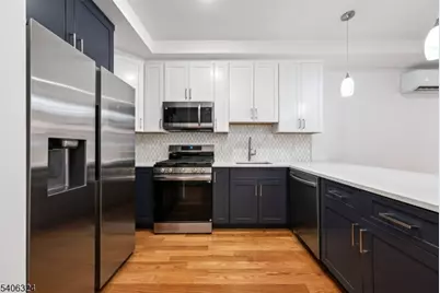 52 James St Unit #1, Newark, NJ 07102 - Photo 1