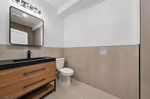 52 James St Unit, Newark, NJ 07102 - Photo 9