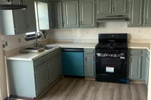 43 Parker Rd, Elizabeth, NJ 07208 - Photo 3