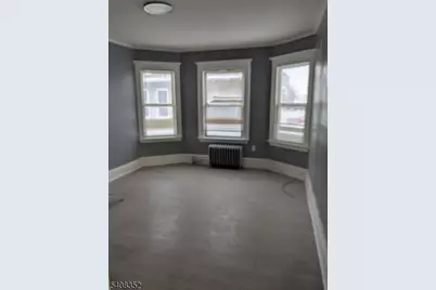 32 Vreeland Ave, Paterson, NJ 07504 - Photo 11