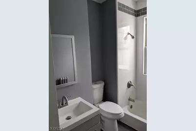 32 Vreeland Ave, Paterson, NJ 07504 - Photo 13