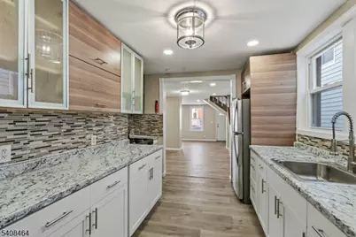 11 Tichenor Ter, Irvington, NJ 07111 - Photo 11