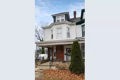 943 Carteret Ave, Trenton, NJ 08618 - Photo 1