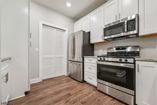 632 Marion Ln, Monroe Township, NJ 08831 - Photo 21