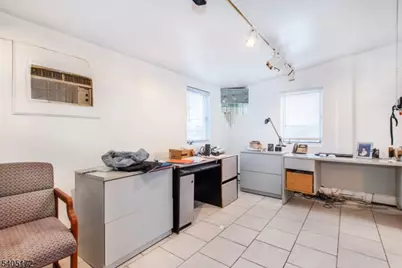 232 Union Blvd, Totowa, NJ 07512 - Photo 11