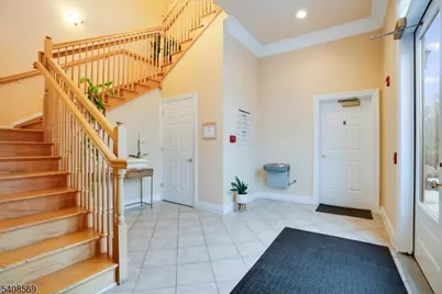 172 Washington Valley Rd, Warren Township, NJ 07059 - Photo 3