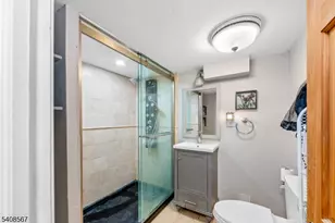 50 E Shore Dr, Vernon, NJ 07462 - Photo 9