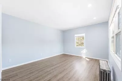 27 Grant St #1, Montclair, NJ 07042 - Photo 9