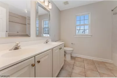 215 Kuhl Rd, Raritan Township, NJ 08822 - Photo 29