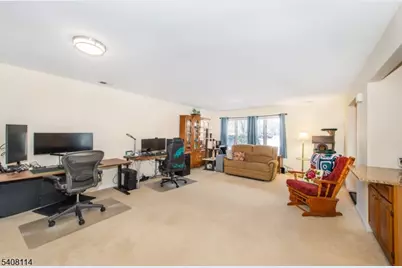 61 Westchester Ter, Clinton Township, NJ 08801 - Photo 11