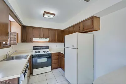 4 Deborah Ct, Robbinsville Township, NJ 08691 - Photo 17