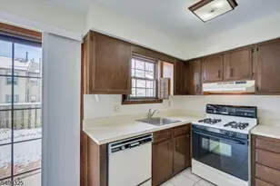 4 Deborah Ct, Robbinsville Township, NJ 08691 - Photo 19