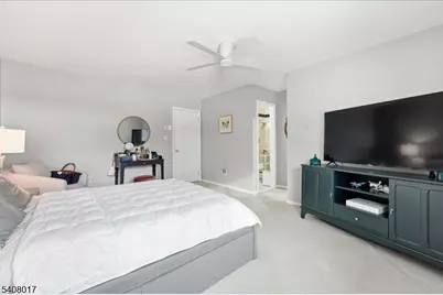 159 Henderson Pl, East Windsor Township, NJ 08520 - Photo 19