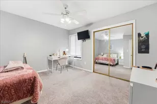 159 Henderson Pl, East Windsor Township, NJ 08520 - Photo 23