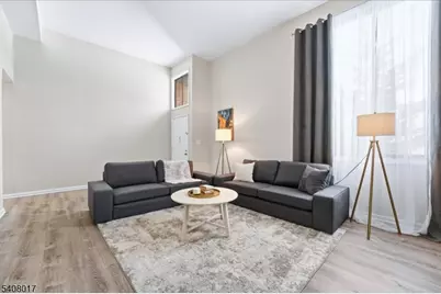 159 Henderson Pl, East Windsor Township, NJ 08520 - Photo 5