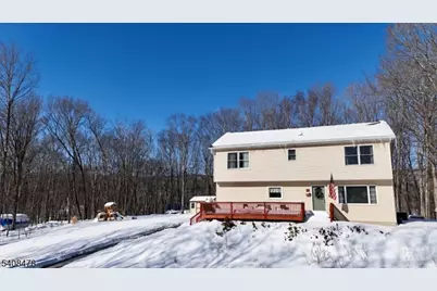 24 Plaza Dr, Hampton Township, NJ 07860 - Photo 1