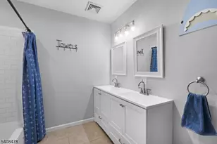 24 Plaza Dr, Hampton Township, NJ 07860 - Photo 19