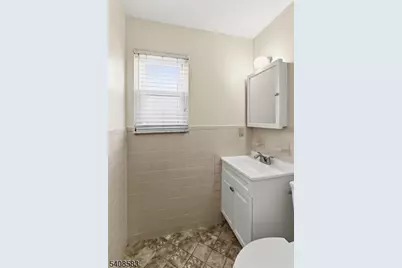 1201 Normandy Ct, Raritan Township, NJ 08822 - Photo 9