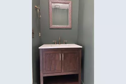 1004 Wetherburn Ct, Raritan Township, NJ 08822 - Photo 5