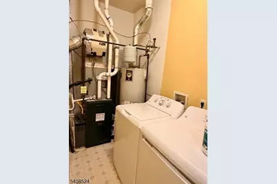 43 Windsor Dr, Lincoln Park, NJ 07035 - Photo 5